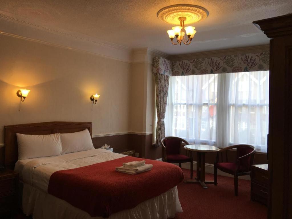 Grosvenor Hotel Rugby Eksteriør billede