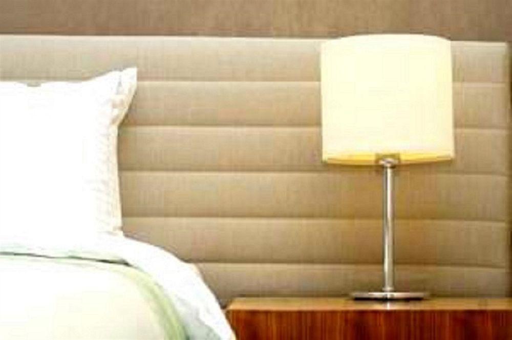 Grosvenor Hotel Rugby Eksteriør billede