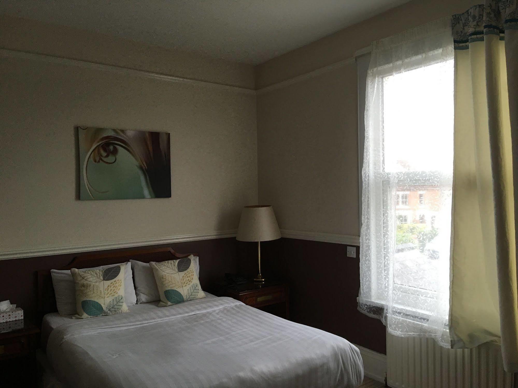 Grosvenor Hotel Rugby Eksteriør billede
